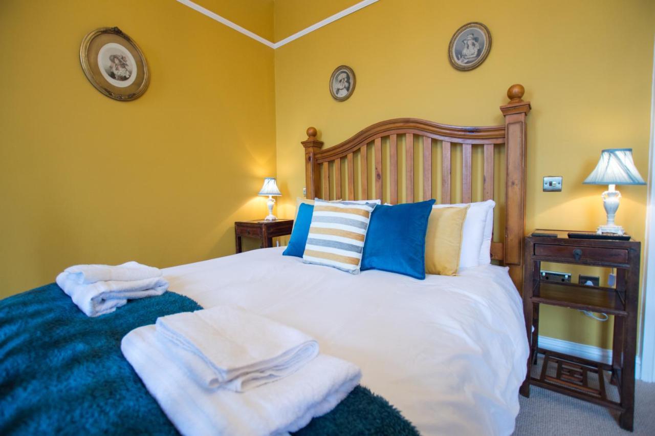 The Portland Guesthouse Cheltenham Eksteriør billede