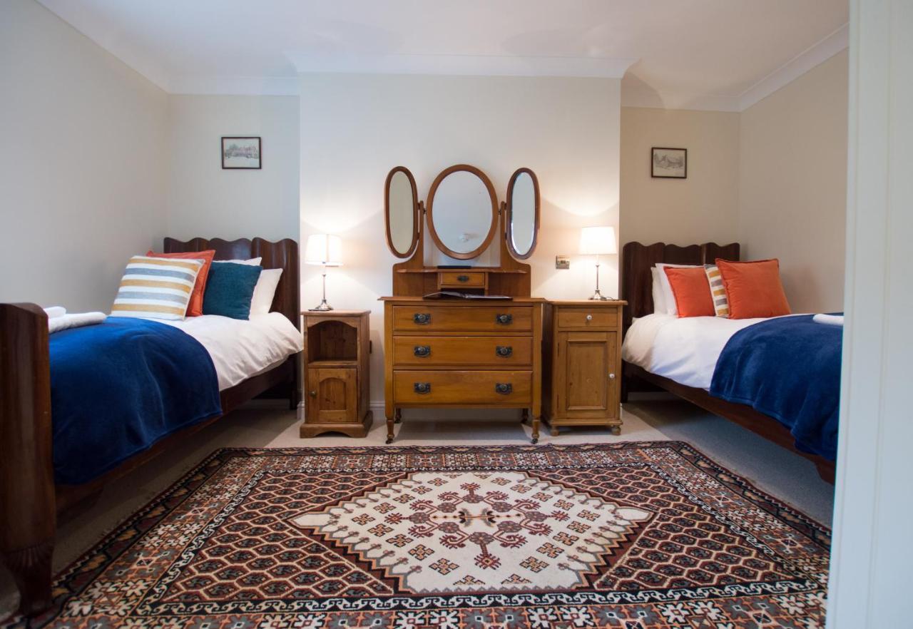 The Portland Guesthouse Cheltenham Eksteriør billede