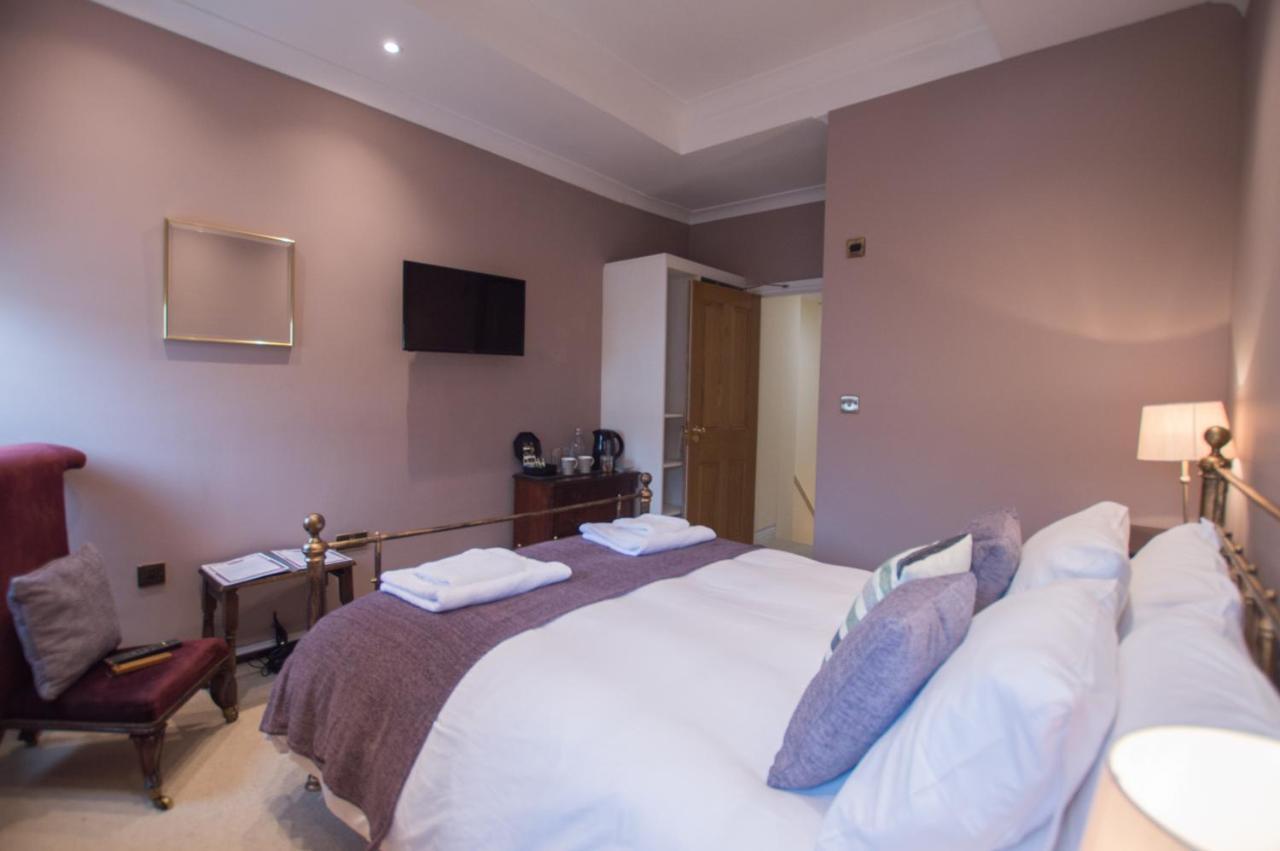 The Portland Guesthouse Cheltenham Eksteriør billede