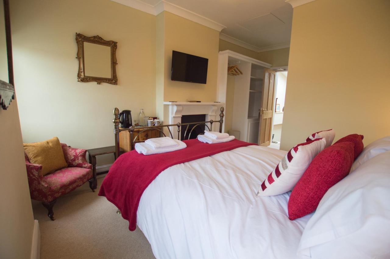 The Portland Guesthouse Cheltenham Eksteriør billede
