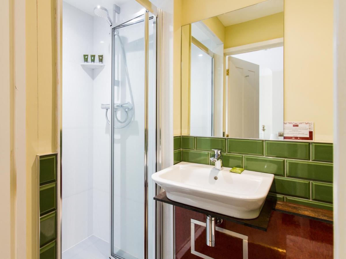 The Portland Guesthouse Cheltenham Eksteriør billede