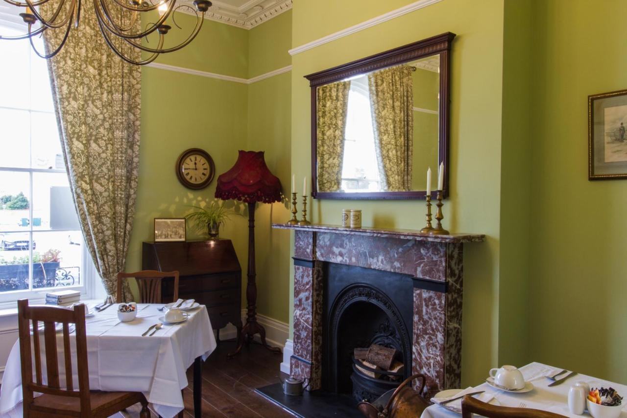 The Portland Guesthouse Cheltenham Eksteriør billede