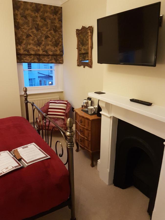 The Portland Guesthouse Cheltenham Eksteriør billede